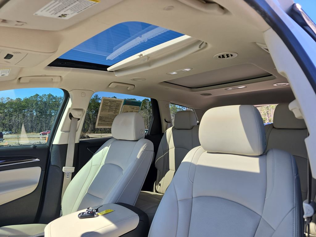 Used 2023 Buick Enclave Essence w/ Experience Buick Package image 35