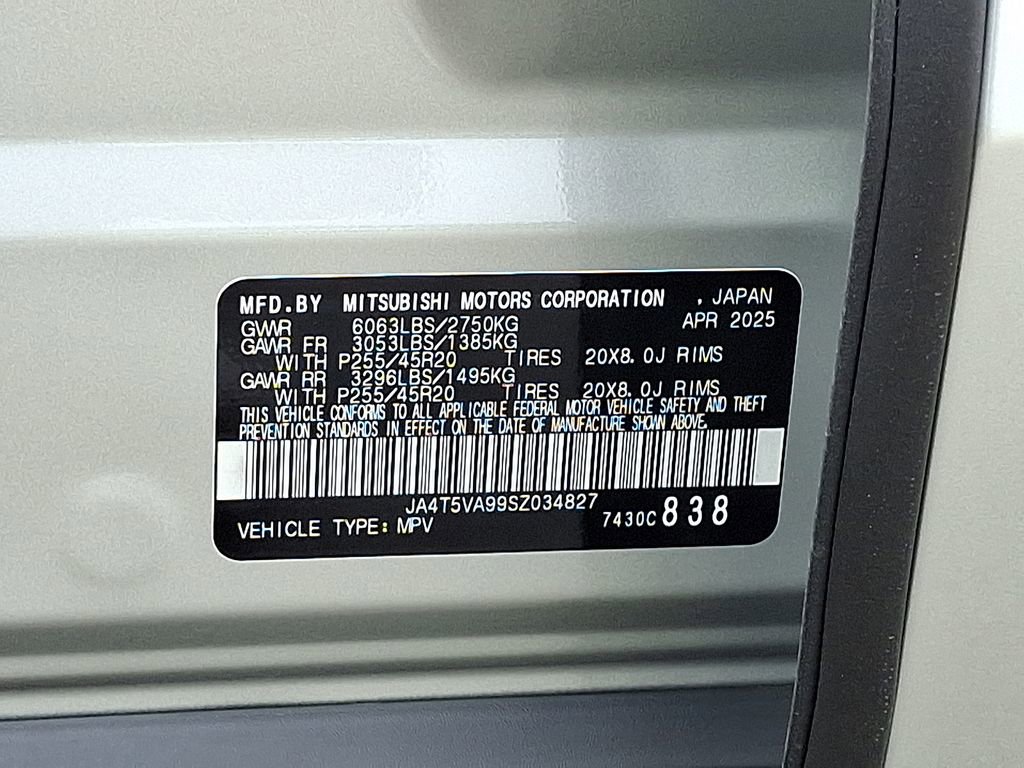 New 2025 Mitsubishi Outlander SE image 10