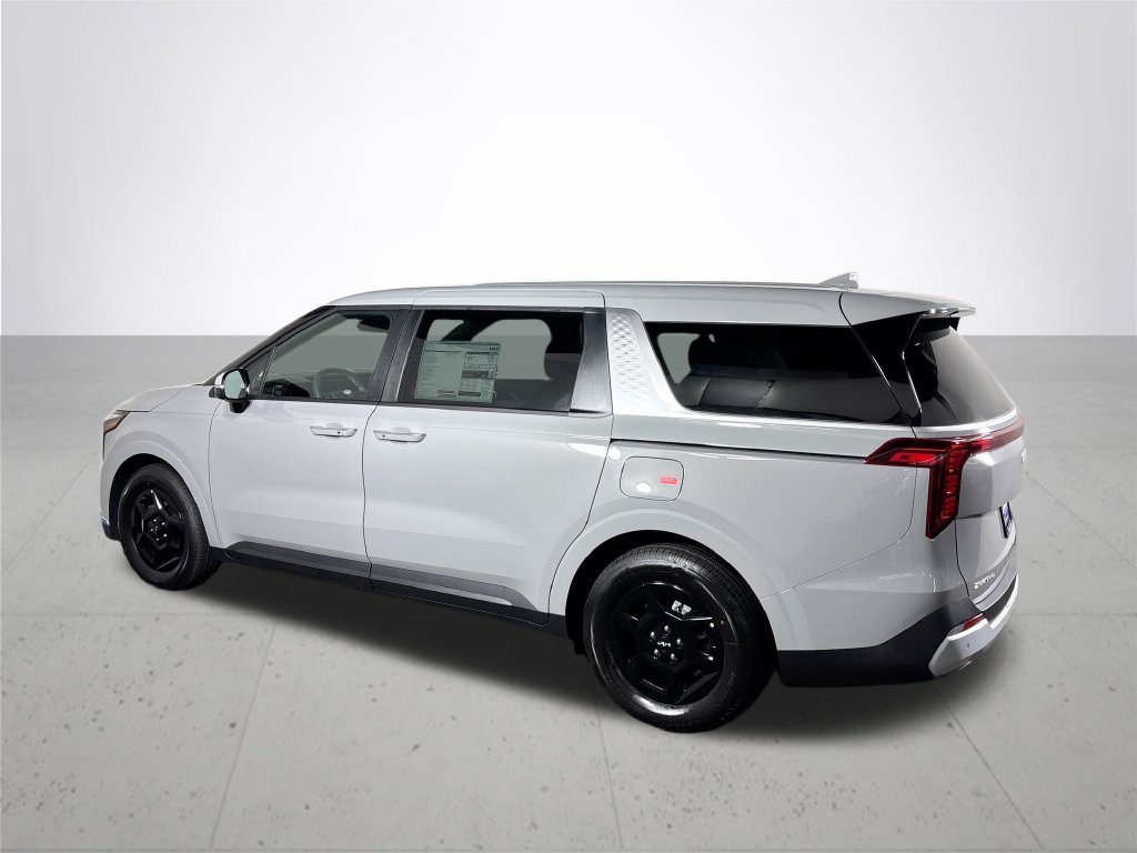 New 2027 Kia Carnival LX FWD image 8