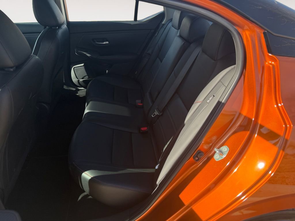 Used 2025 Nissan Sentra SR w/ SR Premium Package image 12