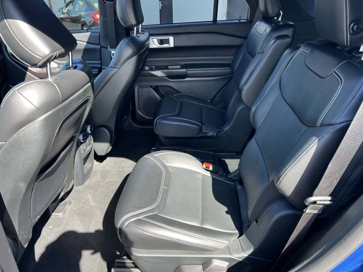 Used 2020 Ford Explorer ST w/ ST Street Pack image 14