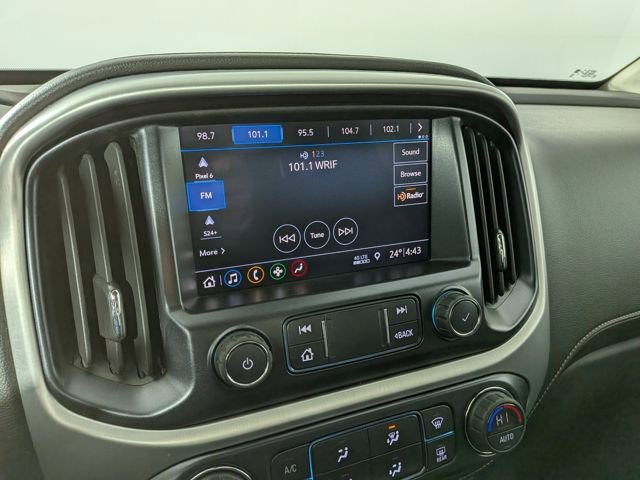 Used 2020 GMC Canyon SLE w/ Driver Alert Package image 17