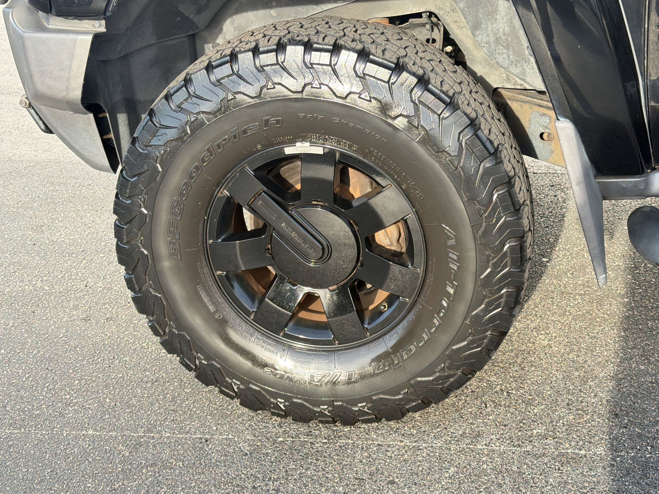 Used 2007 HUMMER H3 w/ Tactical Edition Package image 12