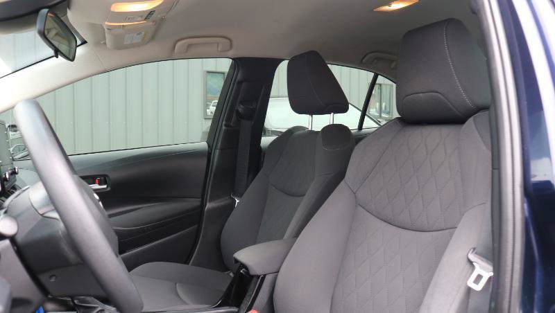 Used 2021 Toyota Corolla LE FWD image 11