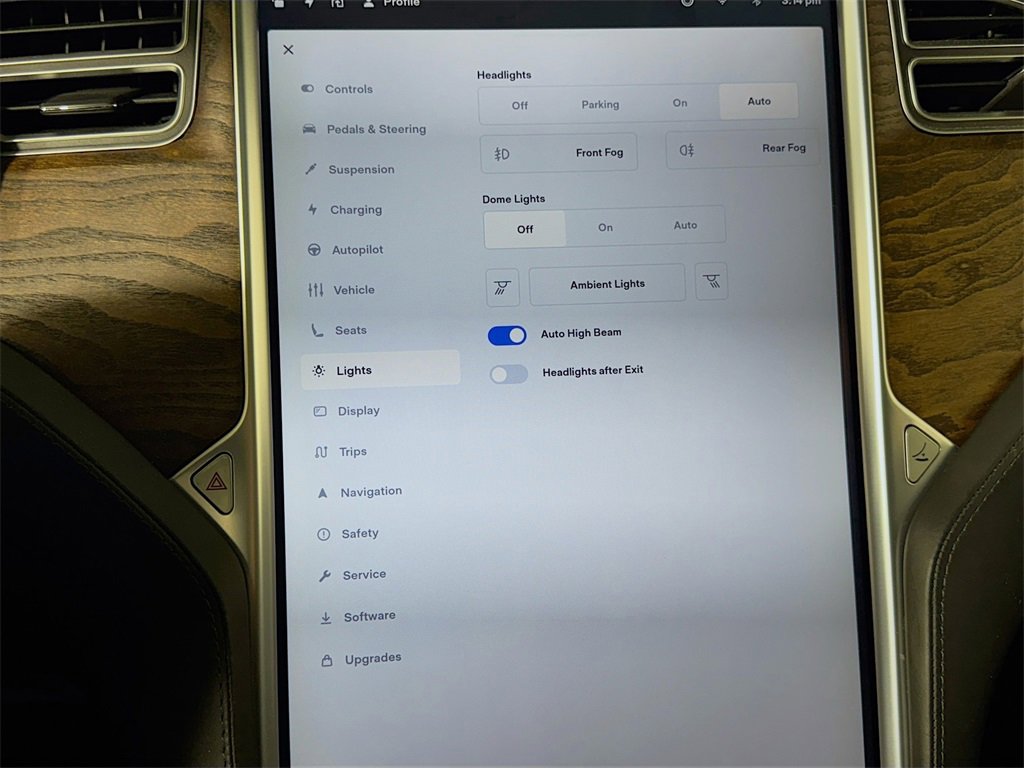 Used 2017 Tesla Model X 100D image 38