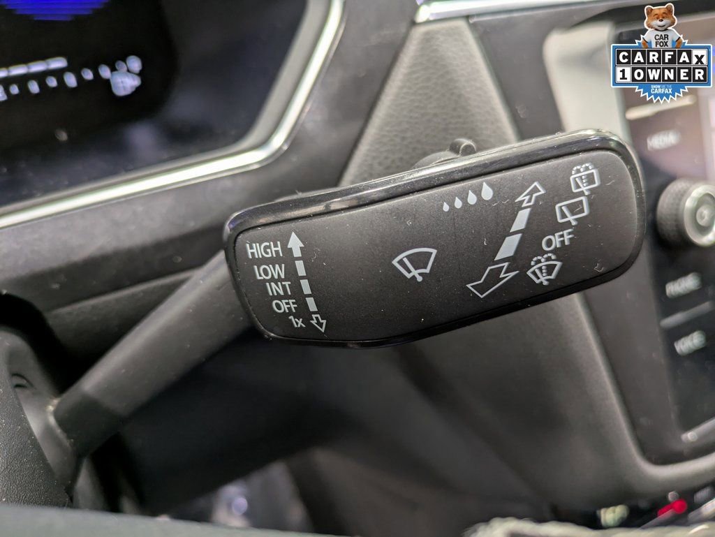 Used 2022 Volkswagen Tiguan SE w/ Panoramic Sunroof Package AWD/4WD image 20