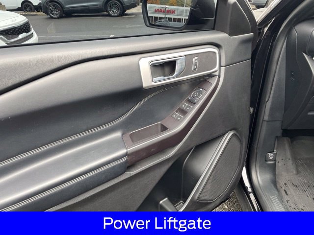 Used 2020 Ford Explorer XLT w/ Equipment Group 202A AWD/4WD image 21