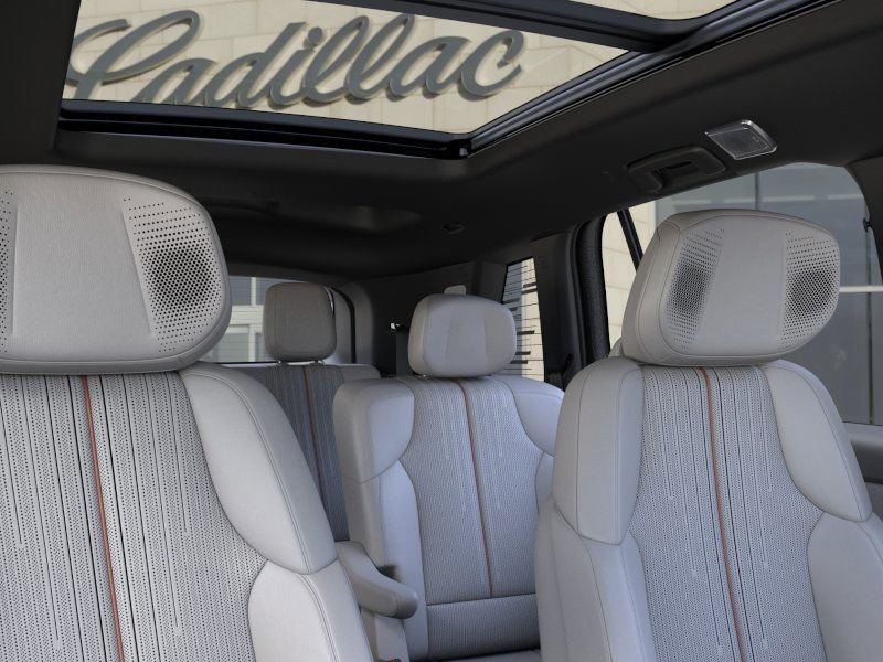 New 2026 Cadillac Vistiq Luxury image 24