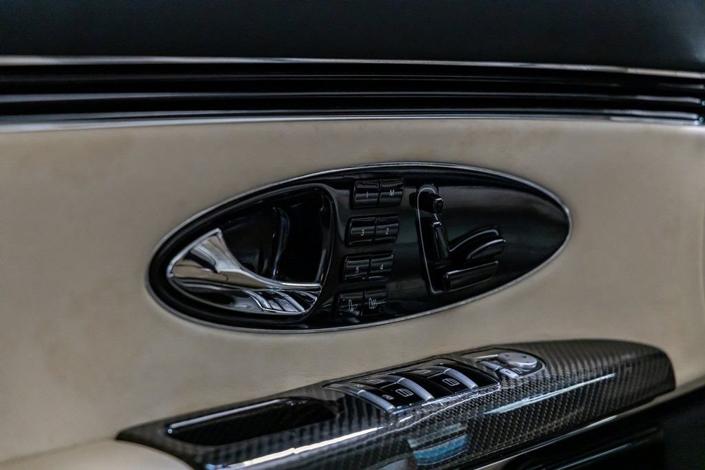 Used 2009 Maybach 62 S RWD image 97