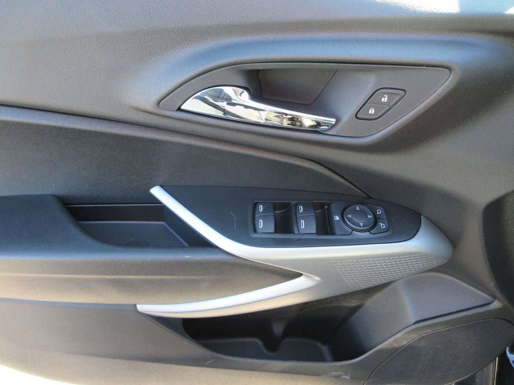 New 2026 Chevrolet Trax LS FWD image 20