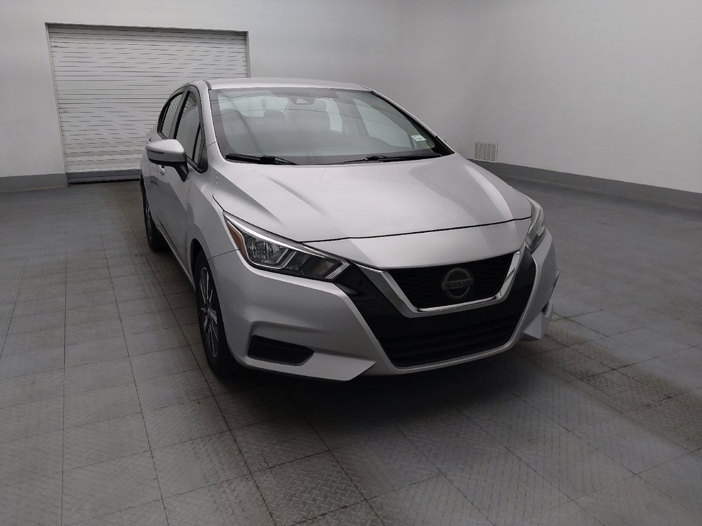 Used 2021 Nissan Versa SV FWD image 14