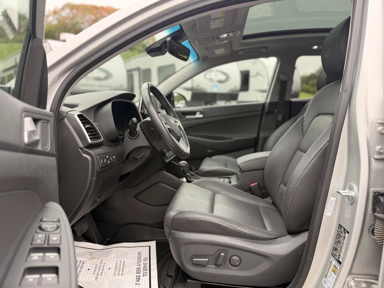 Used 2021 Hyundai Tucson Ultimate w/ Cargo Package AWD/4WD image 8