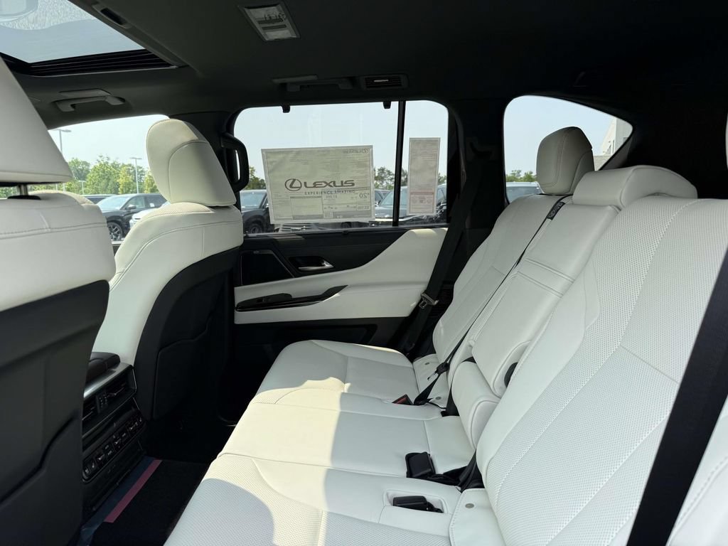 New 2026 Lexus LX 700h Luxury AWD/4WD image 13