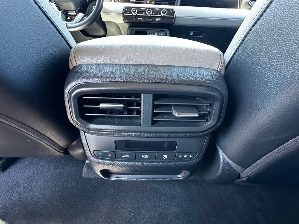 Used 2023 Honda Pilot EX-L image 19