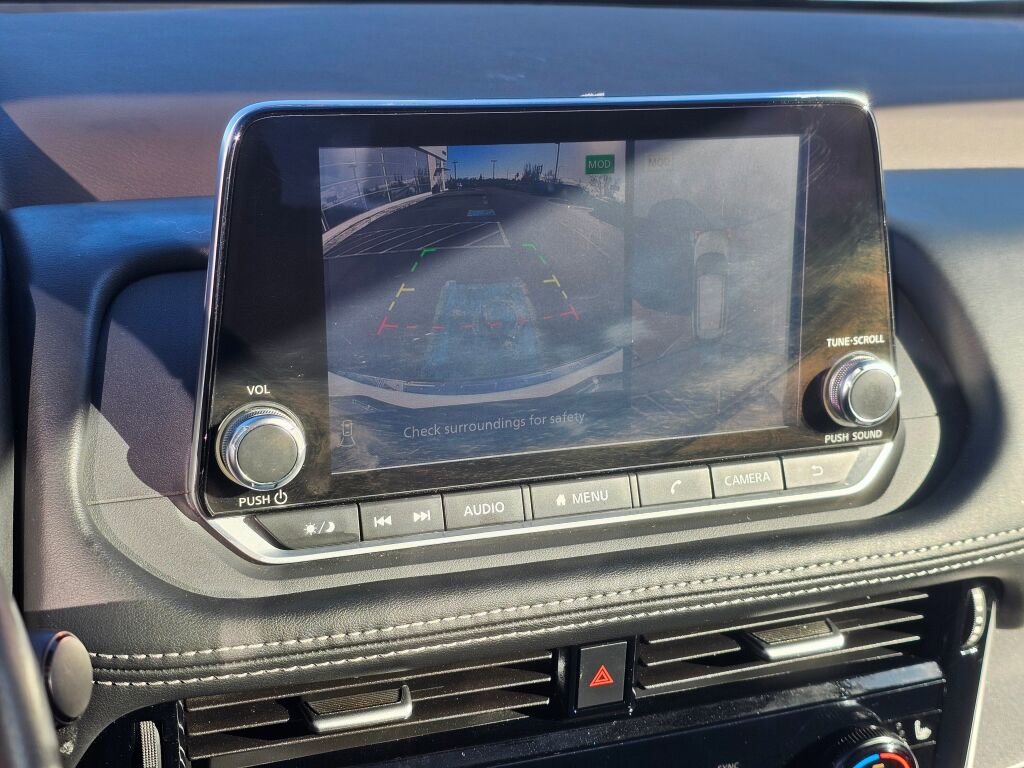 Used 2021 Nissan Rogue SV image 33