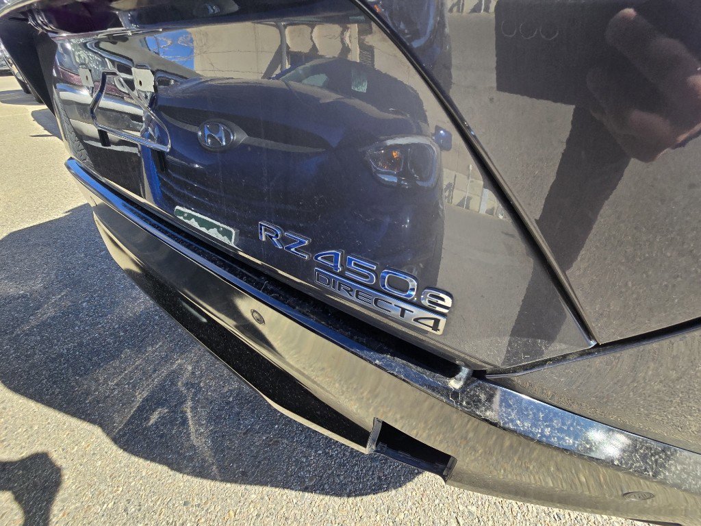 Used 2024 Lexus RZ 450e Premium w/ Technology Package image 19