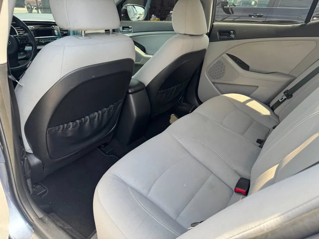 Used 2015 Kia Optima LX FWD image 6