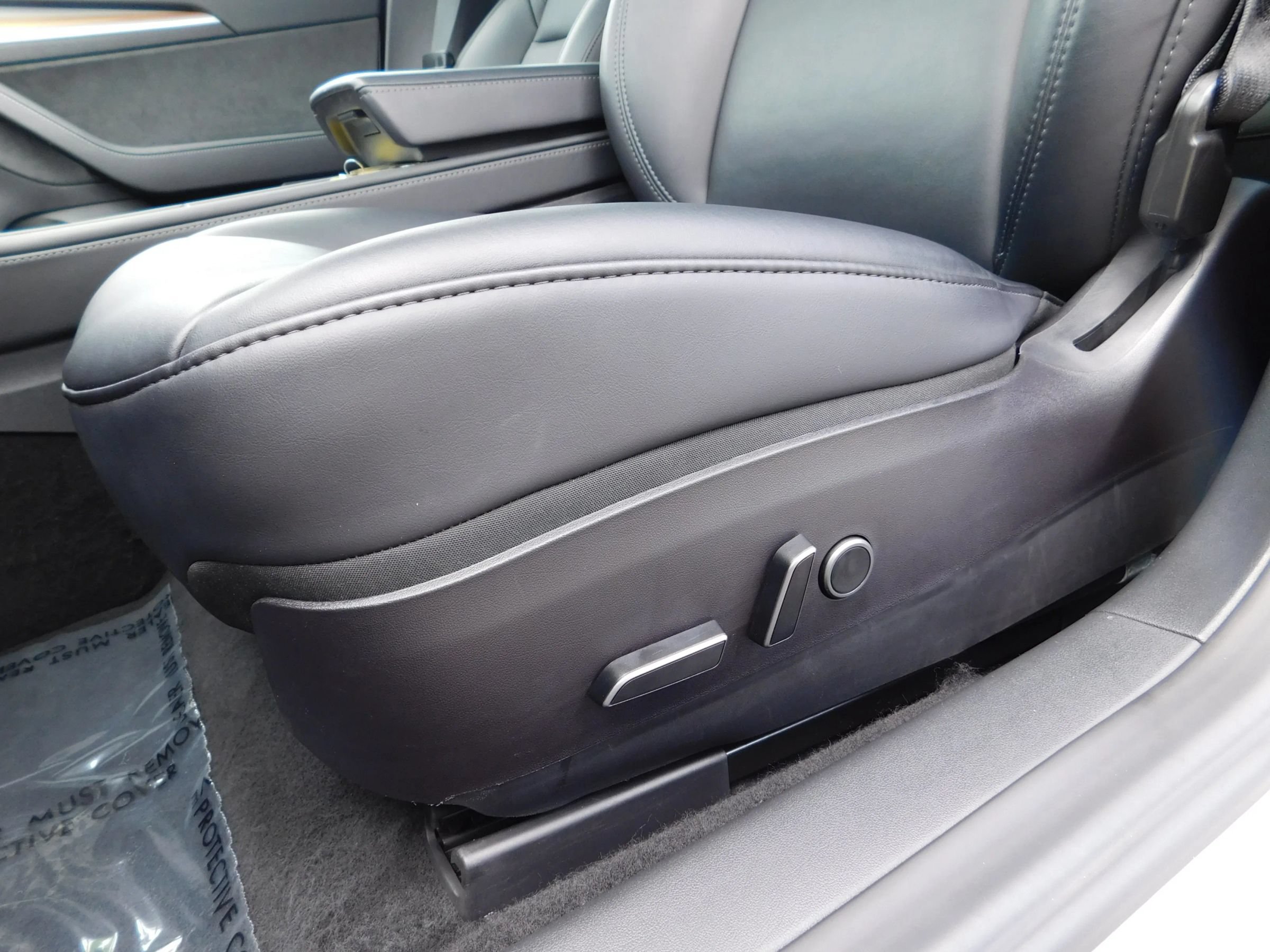 Used 2023 Tesla Model 3 Standard Range RWD image 15