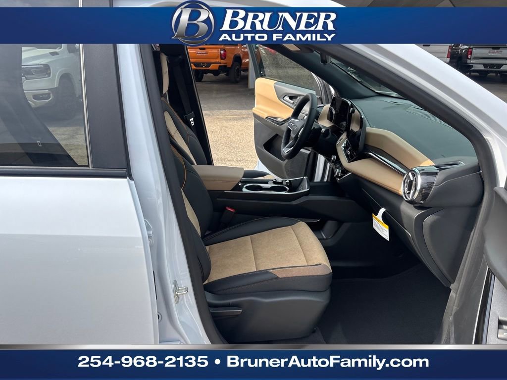 New 2026 Chevrolet Equinox ACTIV w/ Safety and Technology Package image 17