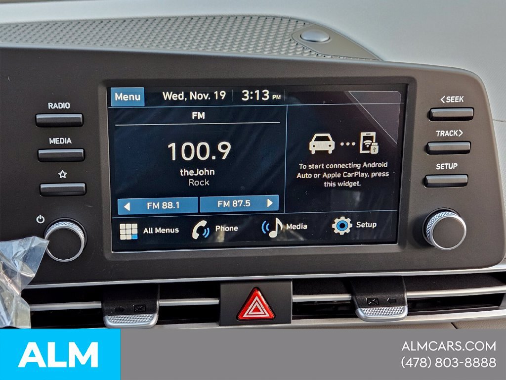 Used 2026 Hyundai Elantra Sport FWD image 22