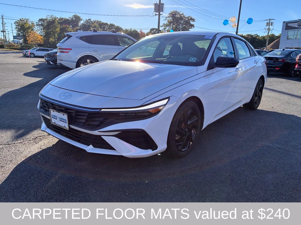 Certified 2026 Hyundai Elantra Sport FWD image 3