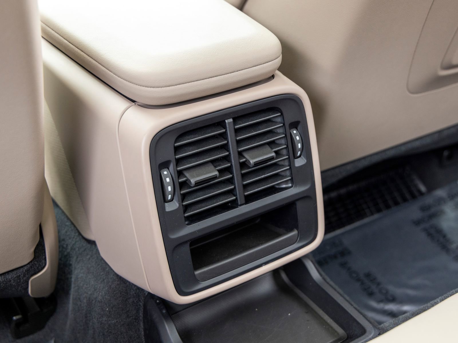 Certified 2023 Porsche Taycan image 46