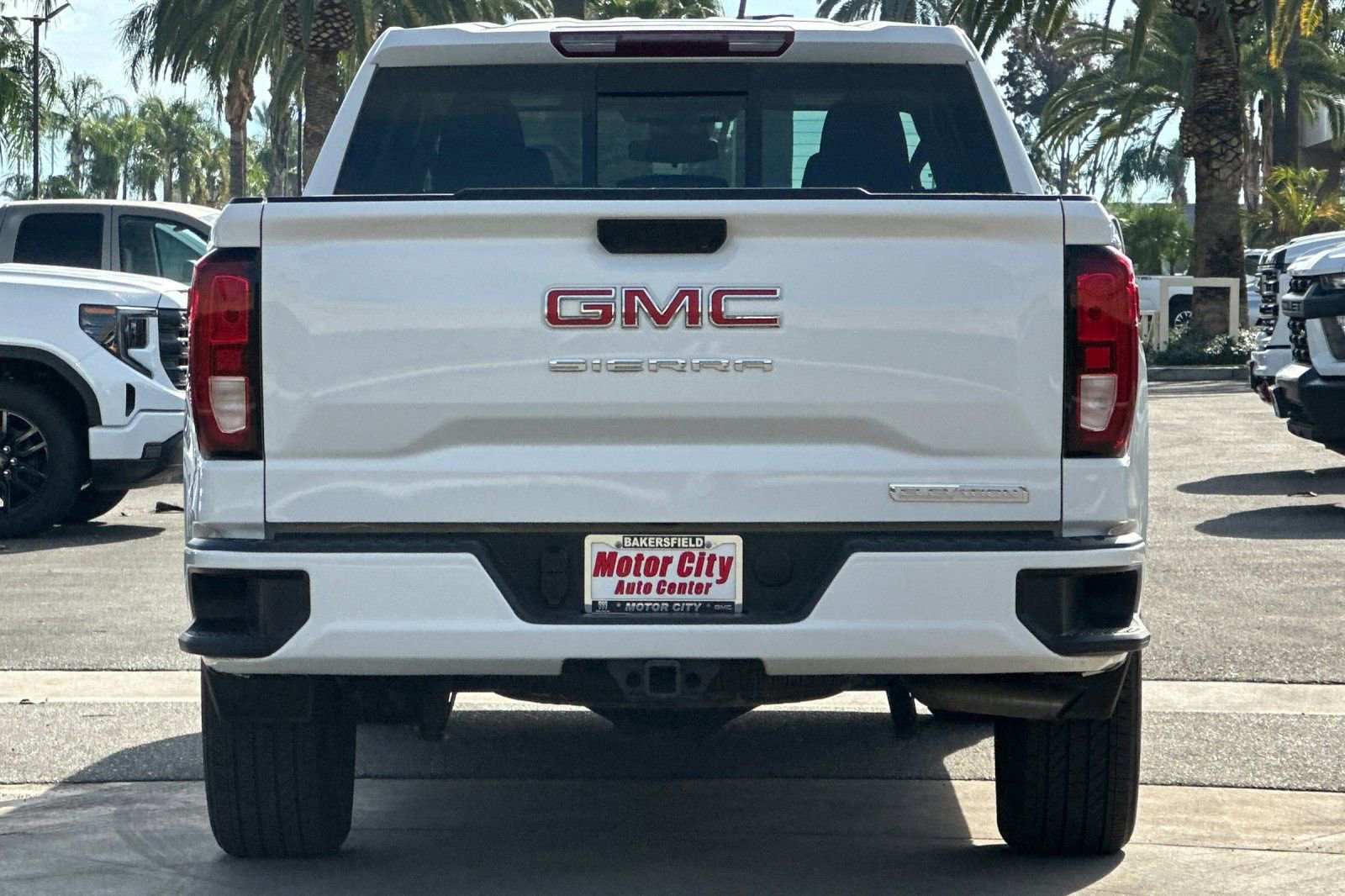 Certified 2025 GMC Sierra 1500 Elevation w/ Preferred Package image 5