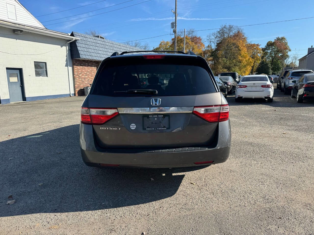 Used 2011 Honda Odyssey EX image 17