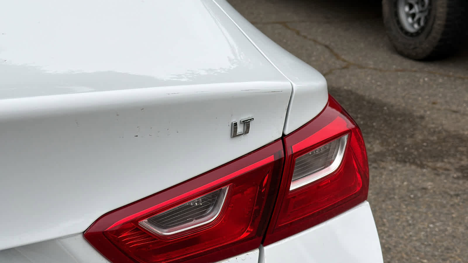 Used 2024 Chevrolet Malibu LT FWD image 19