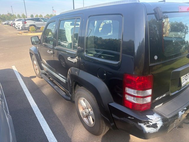 Used 2010 Jeep Liberty Sport AWD/4WD image 9