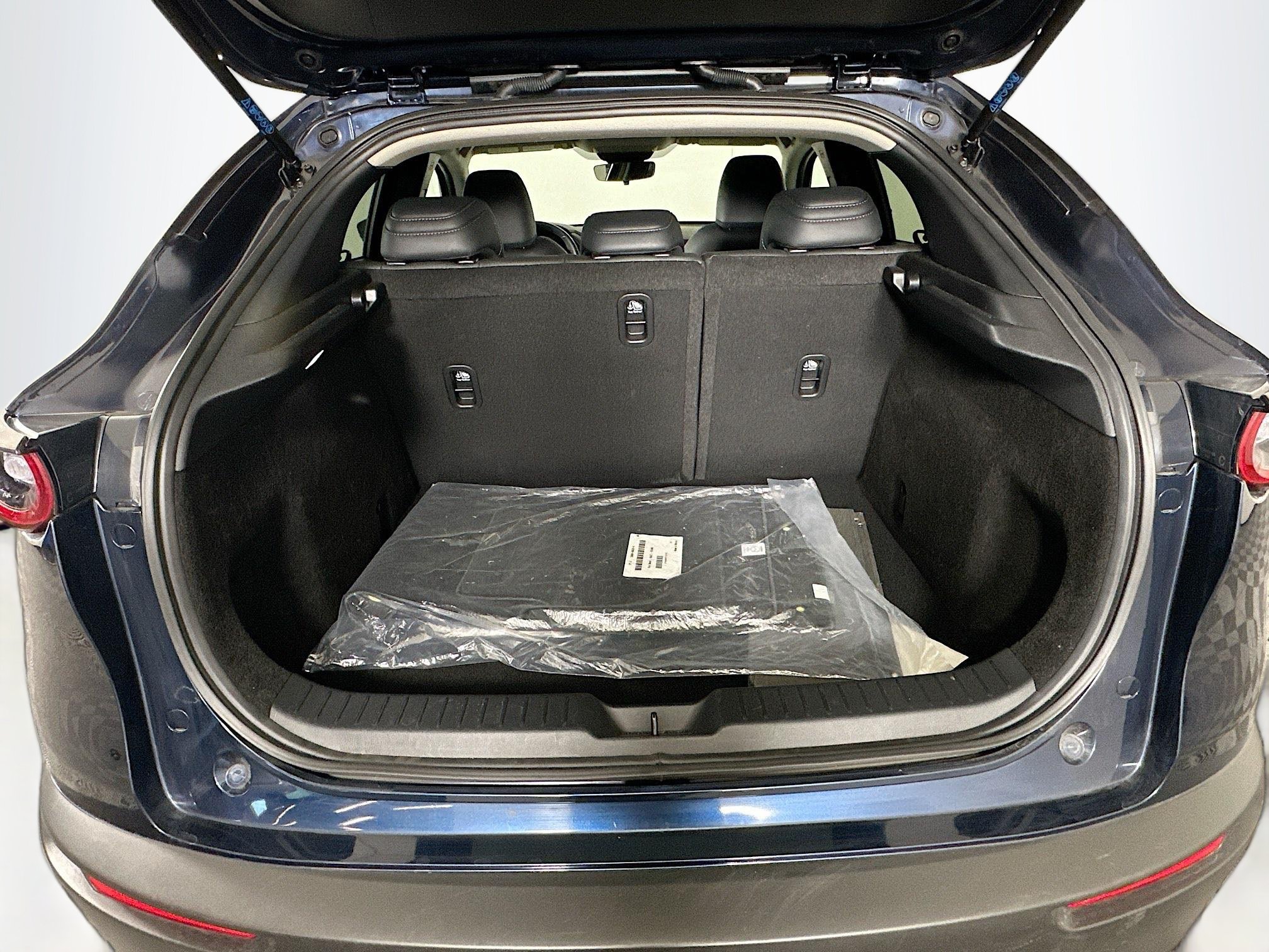 Used 2022 MAZDA CX-30 AWD 2.5 S w/ Select Package image 27