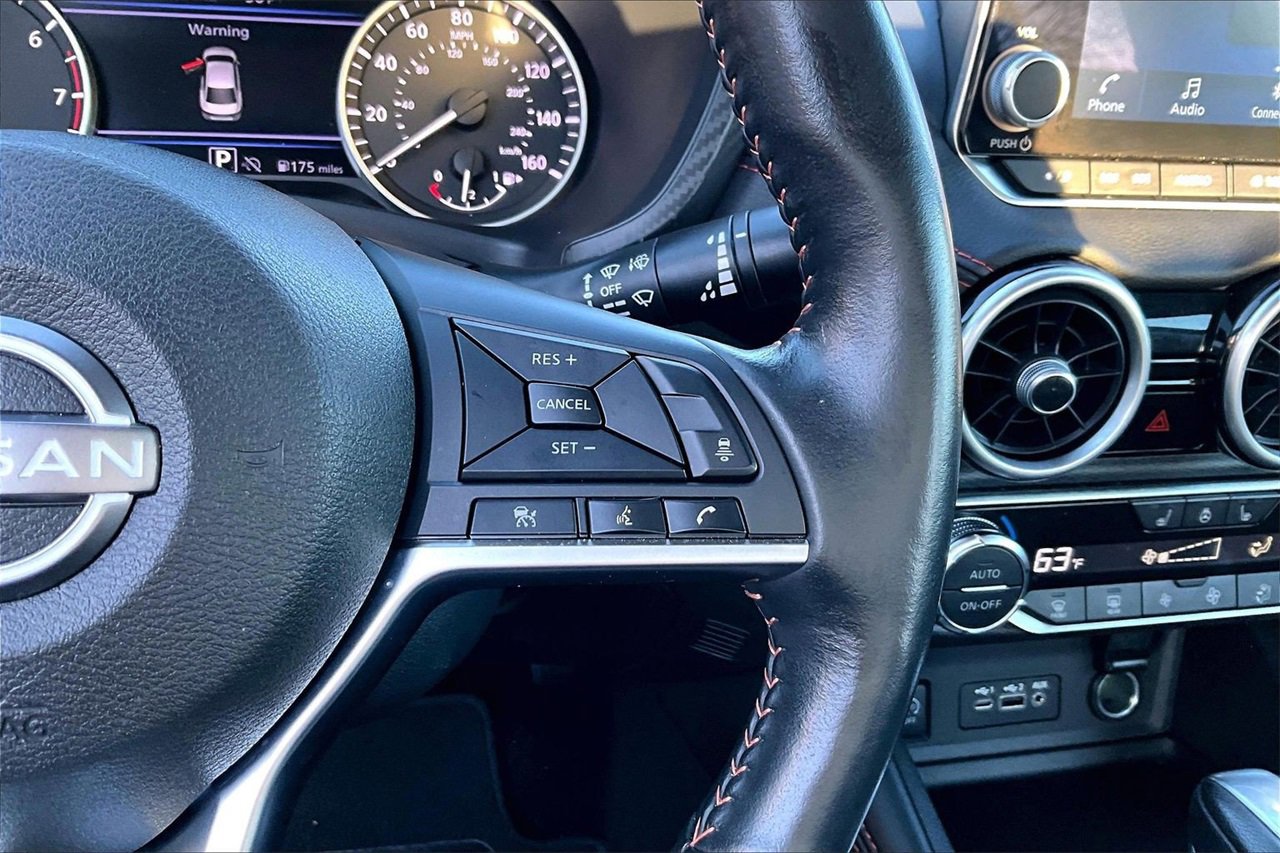 Used 2025 Nissan Sentra SR w/ SR Premium Package image 29