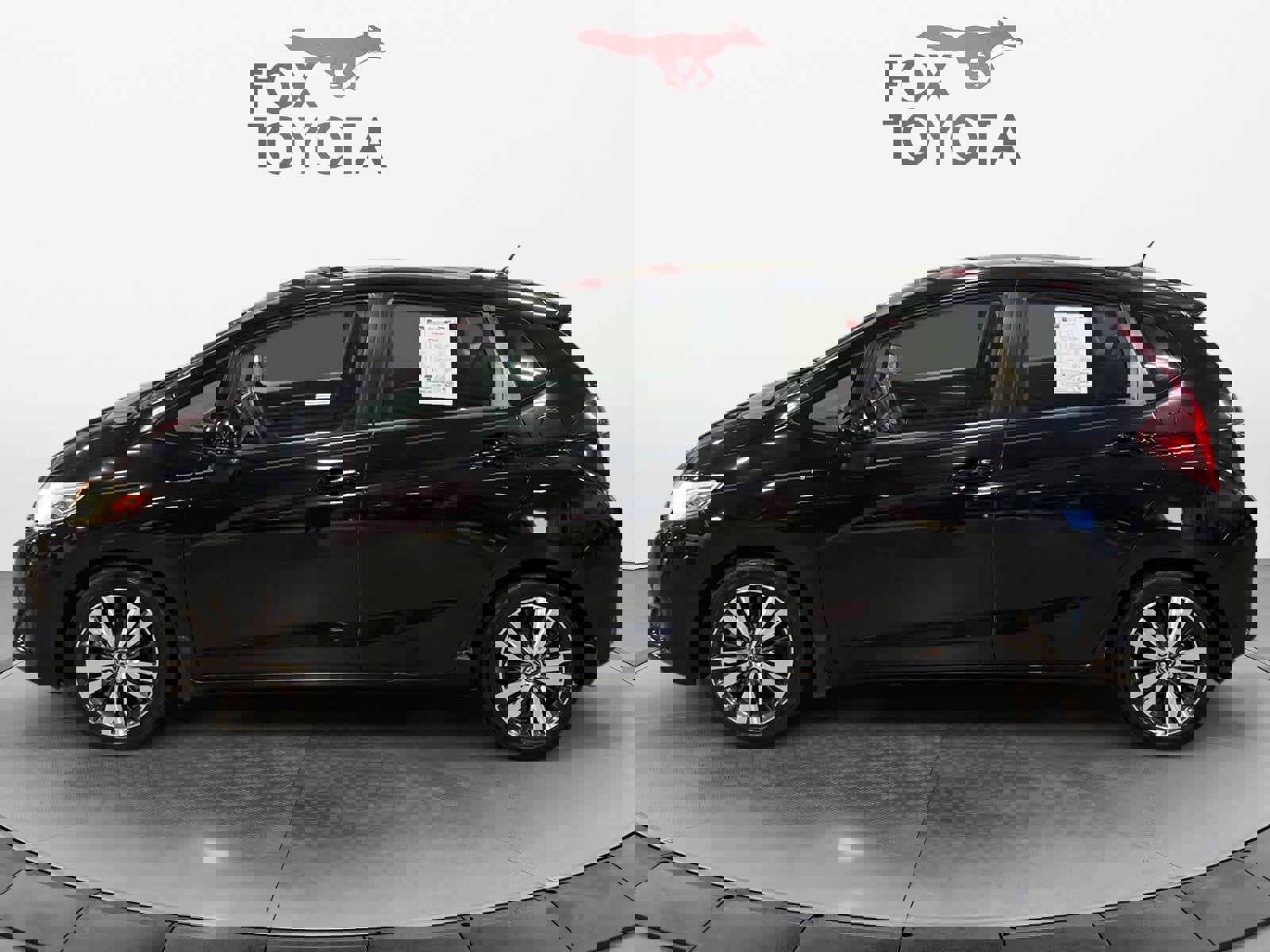 Used 2016 Honda Fit EX image 2