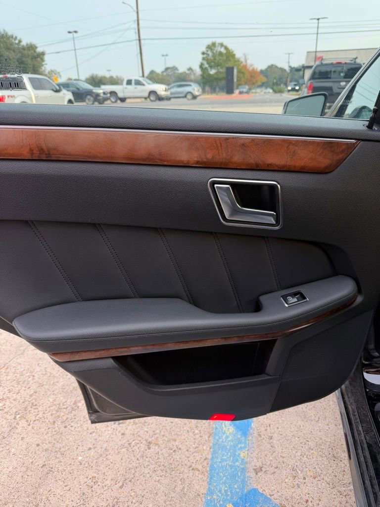 Used 2012 Mercedes-Benz E 350 Sedan image 8