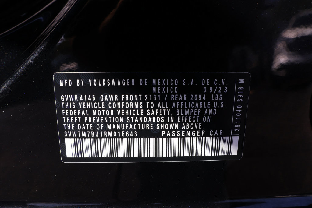 Certified 2024 Volkswagen Jetta SE FWD image 41