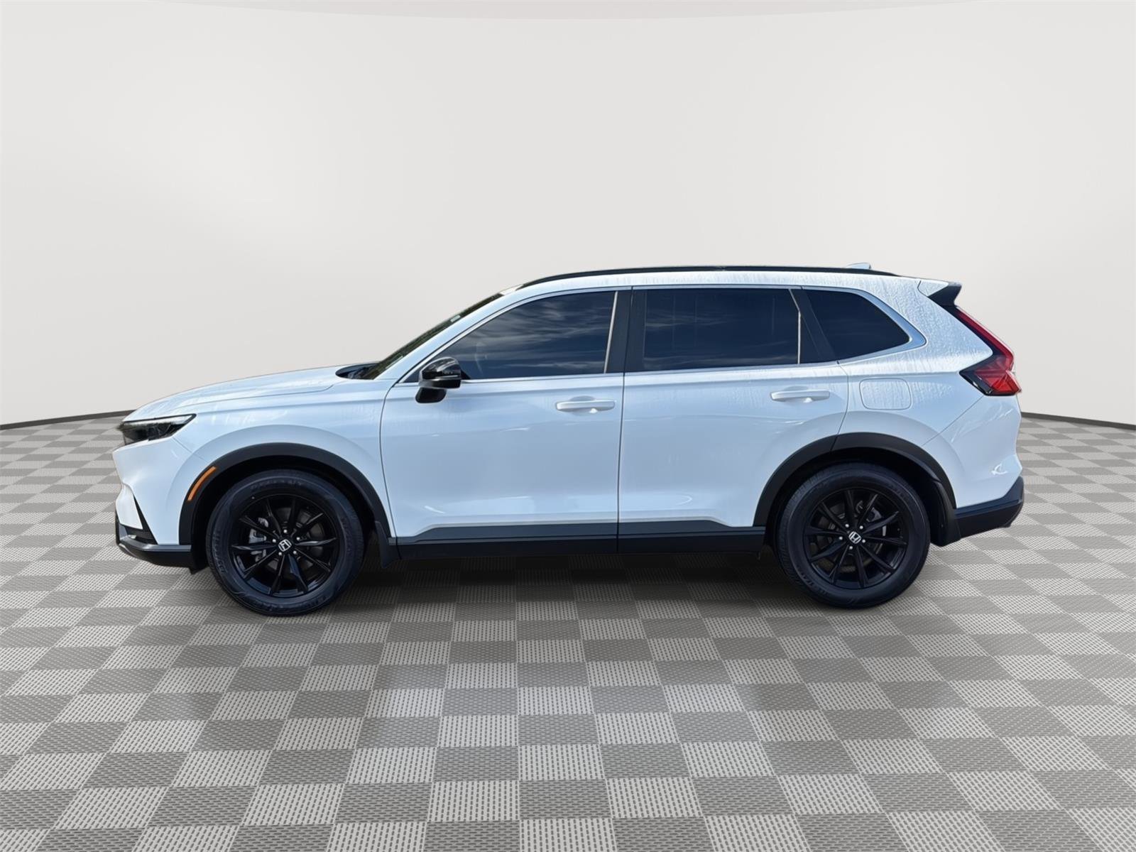 Used 2023 Honda CR-V Sport image 2
