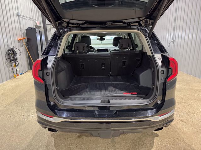 Used 2020 GMC Terrain Denali w/ GMC Pro Grade Package image 5