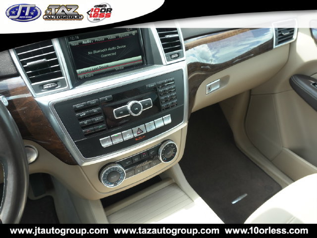 Used 2015 Mercedes-Benz ML 250 BlueTEC 4MATIC image 13