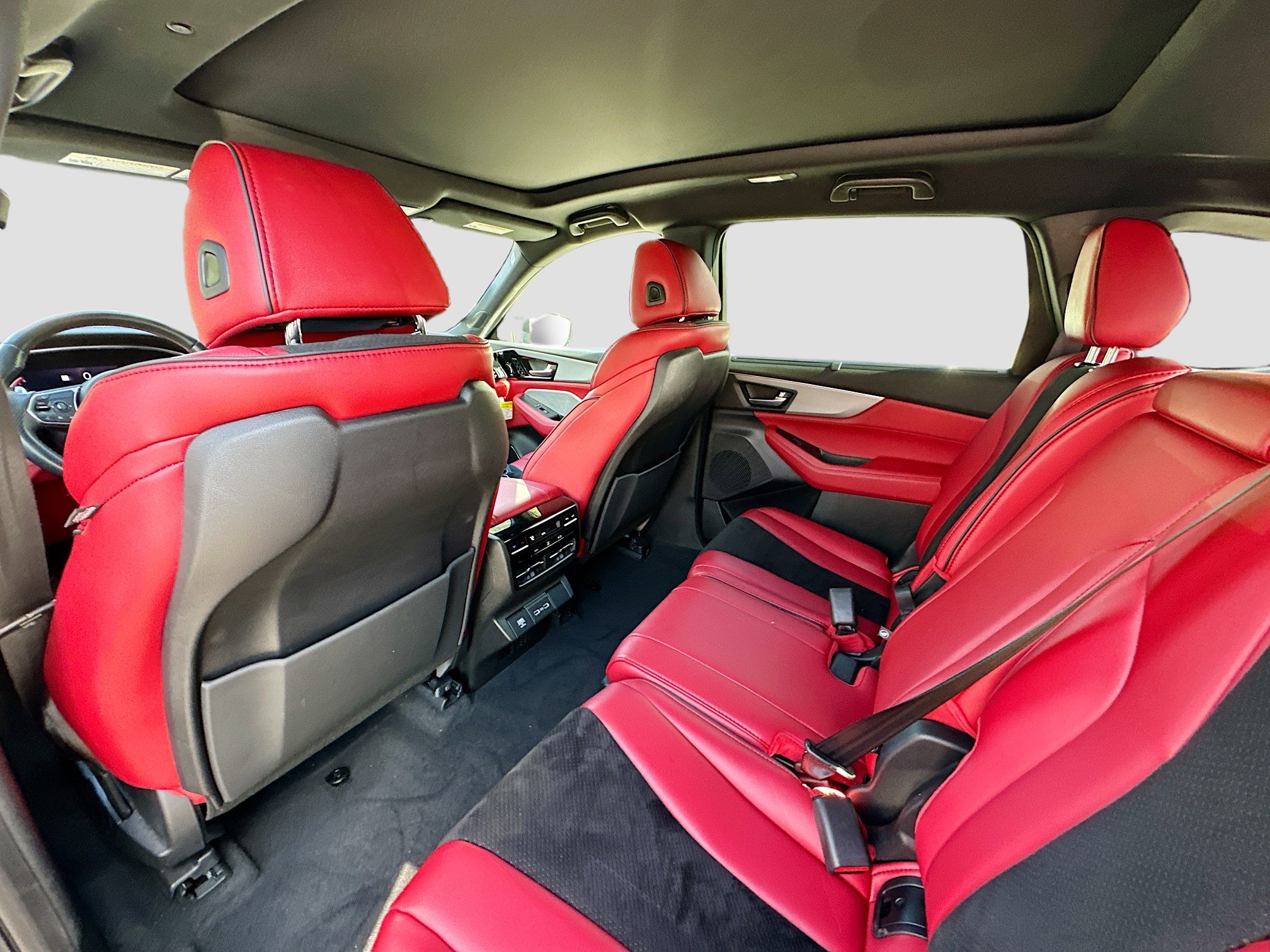 Used 2024 Acura MDX A-Spec image 27