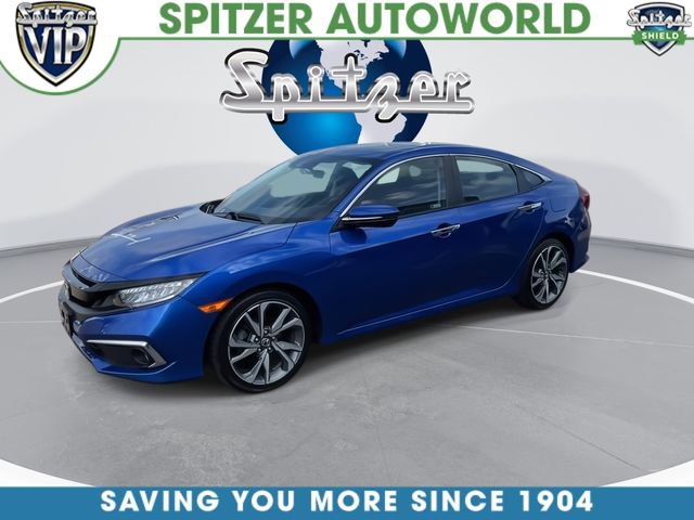 Used 2019 Honda Civic Touring image 4