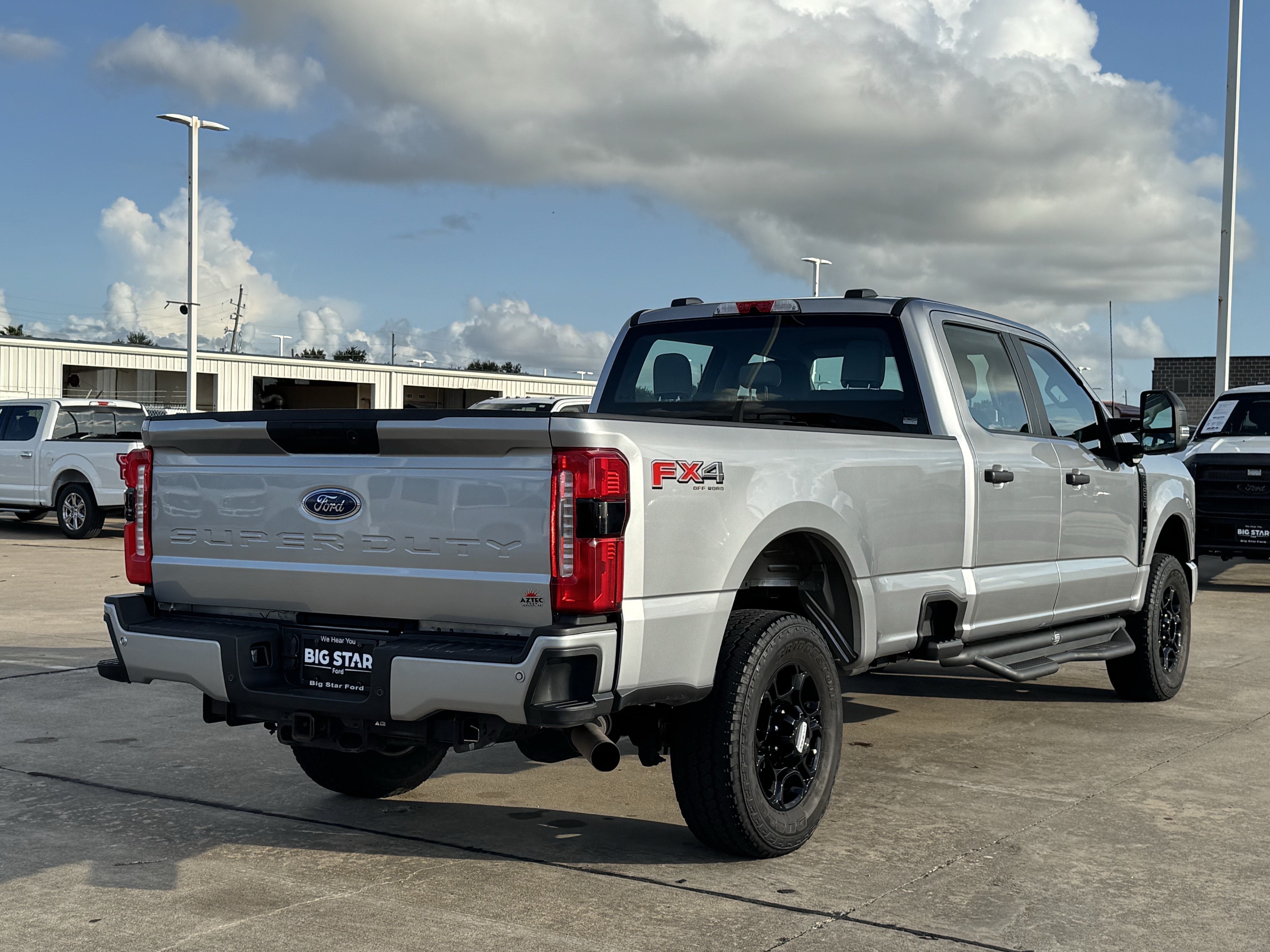Used 2024 Ford F250 XL w/ STX Appearance Package AWD/4WD image 7