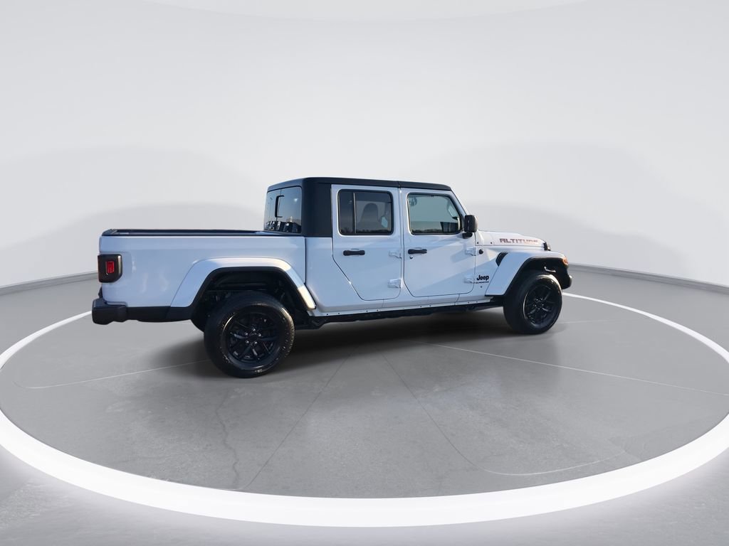 Used 2022 Jeep Gladiator Sport AWD/4WD image 8