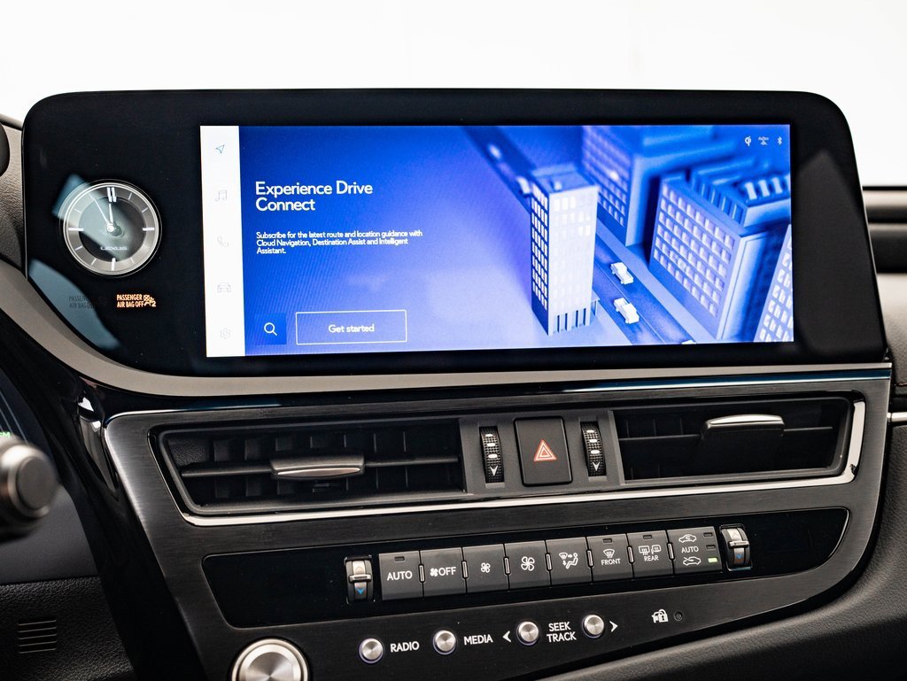 Certified 2025 Lexus ES 300h w/ Luxury Package image 32