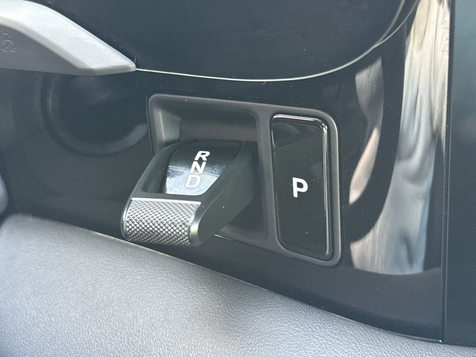 Certified 2024 Porsche Taycan 4S image 25