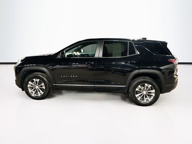 Used 2025 Chevrolet Equinox LT AWD/4WD image 4