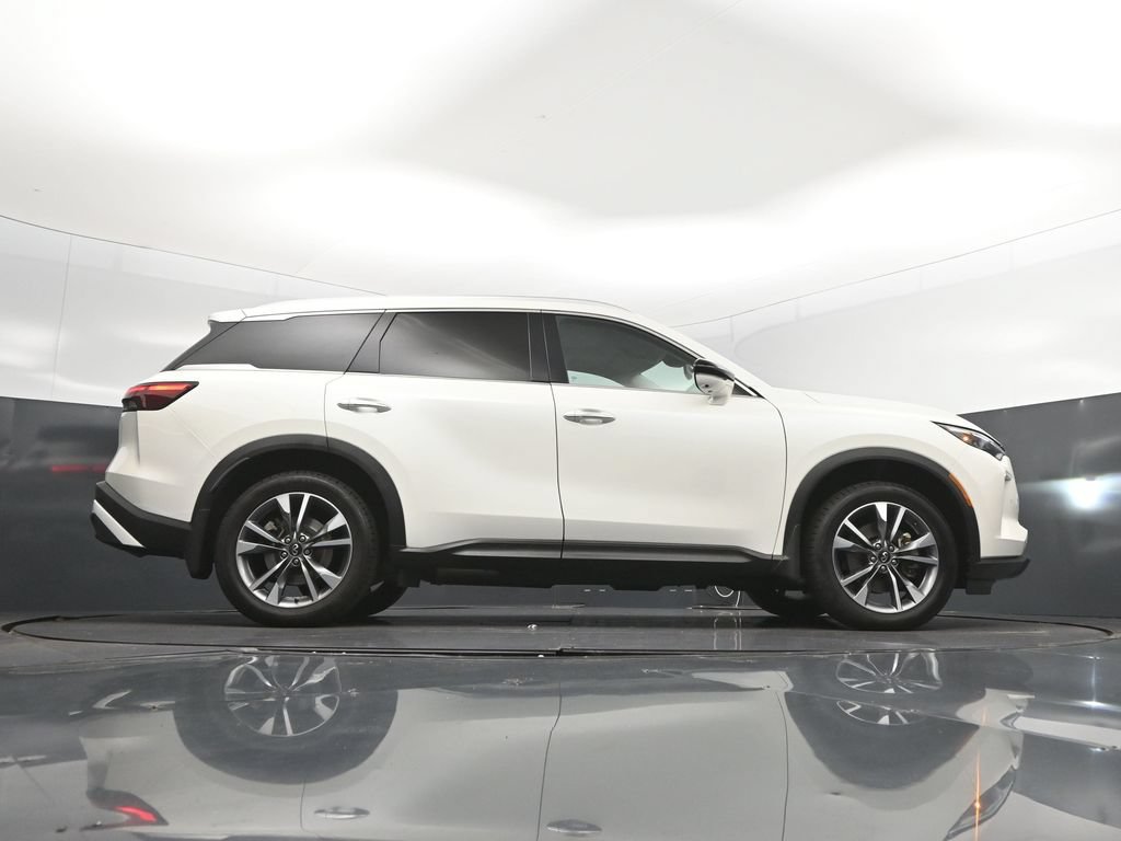 Certified 2023 INFINITI QX60 Luxe w/ Cargo Package FWD image 45