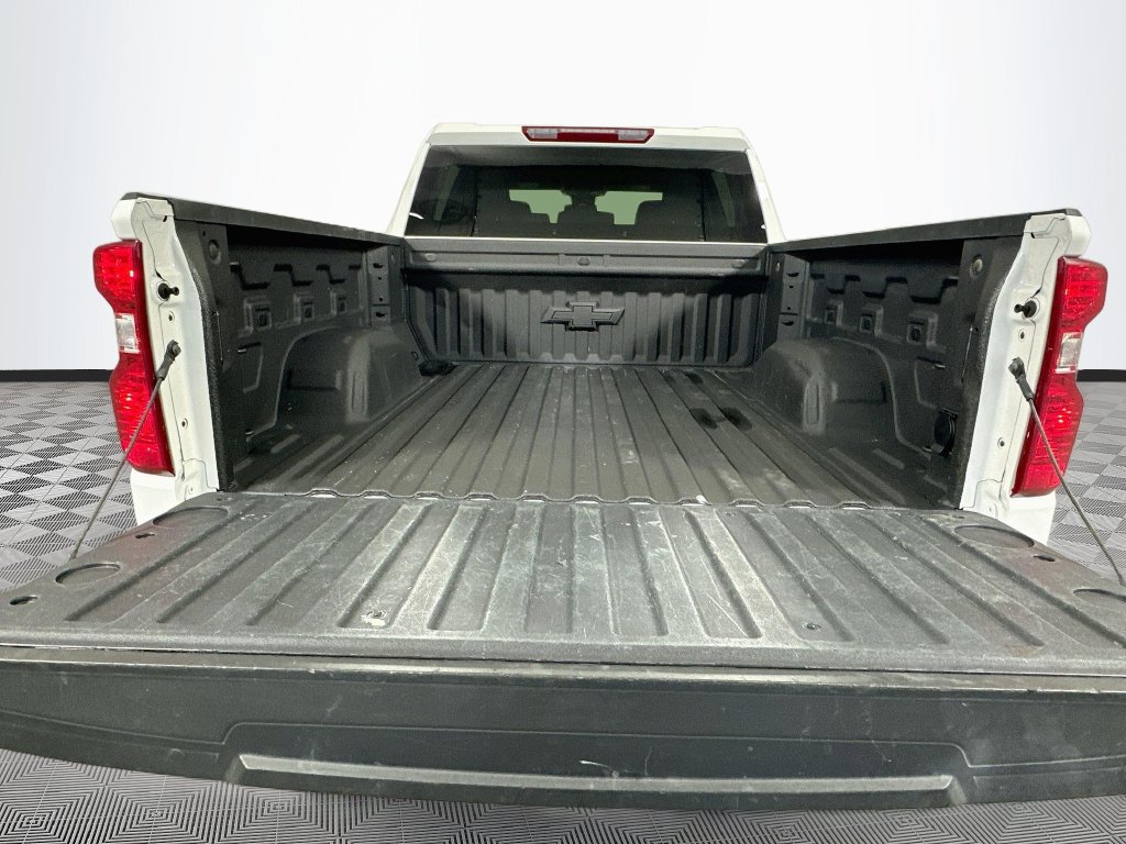 Used 2026 Chevrolet Silverado 1500 LT AWD/4WD image 29