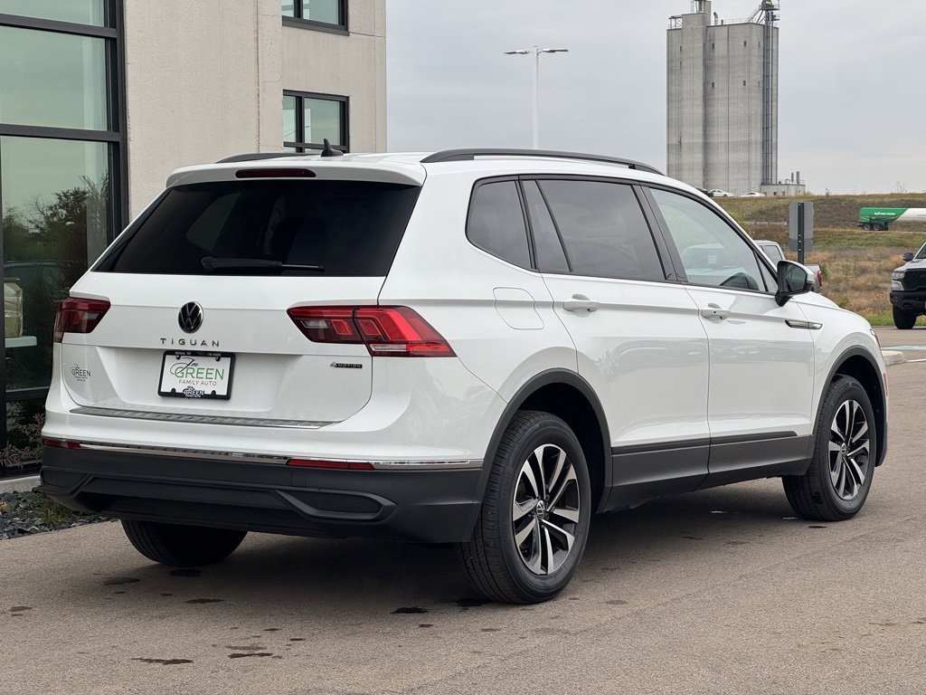 Used 2022 Volkswagen Tiguan S image 5