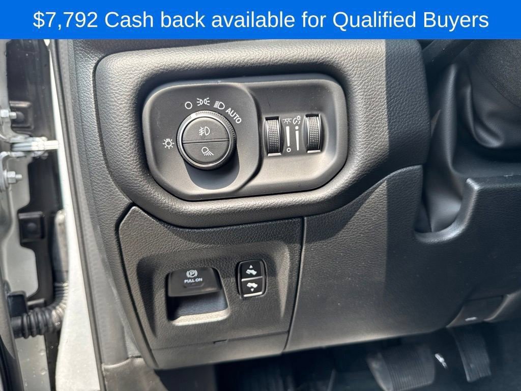 New 2026 RAM 1500 Big Horn AWD/4WD image 14