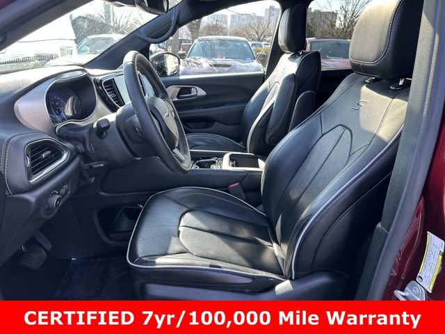 Used 2023 Chrysler Pacifica Limited w/ S Appearance Package image 20